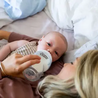 Baba cumi, cumisüvegek, cumitartók, etetőcumi, játszócumi