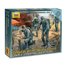  Zvezda German Sturmpioniere /1939-1942/  makett figura 1:72 (6110)