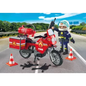 Motoros tűzoltó olajfoltokkal 71466