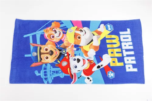 Mancs Őrjárat Rescue Crew fürdőlepedő, strand törölköző 70x140cm