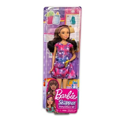 Barbie bébiszitter babák - Sötét barna hajú Barbie csillagos ruhában