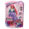 Barbie: Hercegnő kaland - Rózsaszín hajú molett baba kiscicával