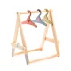 Ruhafogas 3 vállfával - Clothes Rack and 3 hangers
