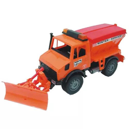 Bruder UNIMOG szóróautó hólapáttal (02572)
