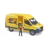 Bruder MB Sprinter DHL vezetővel (02671)
