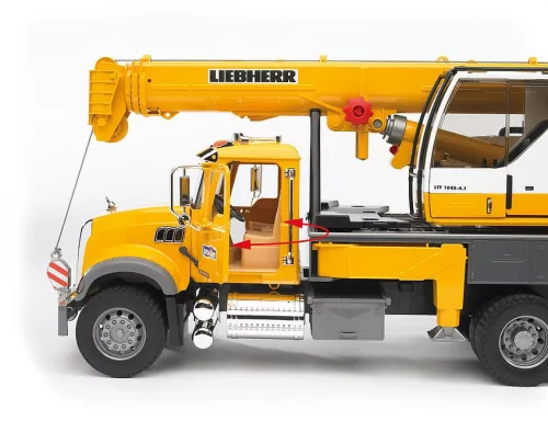 Bruder MACK anite Liebherr daruskocsi (02818)