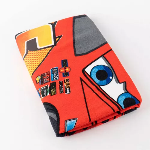 Disney Verdák Speed Racer fürdőlepedő, strand törölköző 70x140cm (Fast Dry)