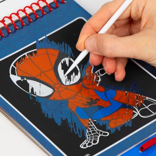Pókember Go Spidey scratch képkarcoló és színező szett