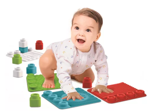 Clementoni Színes Clemmy Touch & Play készségfejlesztő babajáték