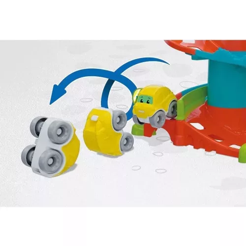 Clementoni Színes Fun Garage készségfejlesztő garázs szett bukfencező kisautóval 
