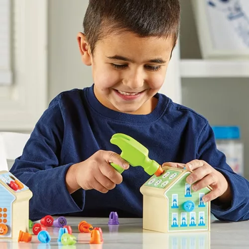 Learning Resources 3063 - Számolós-Kalapálós játék - Number Nails! Activity Set