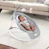 INGENUITY Rezgő hintaszék dallamokkal, Cuddle Lamb, 0 hó+ 18 kg-ig, 2019