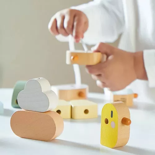 Janod J04050Madaras készségfejlesztő fűzőjáték +2 éves kortól