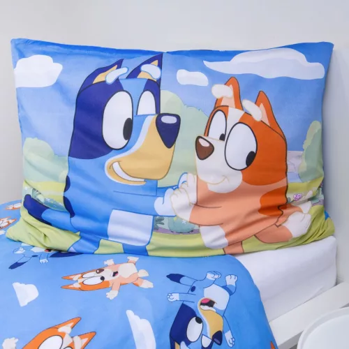 Bluey Happy Family ágyneműhuzat 140×200cm, 70x90 cm