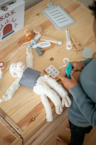 Tryco orvosi táska: Fa játék készlet