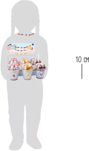 Legler fa gyöngyfűző készlet muffin formában – színes fűzhető gyöngyök trendi cupcake tárolóban