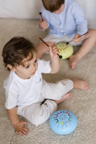 Baby Tambú  Szélsárkány, világos kék gyerhangszer, zenedob, handpan