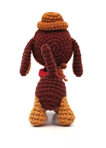 Graine Creative Amigurumi készlet – Tacskó (18 cm)