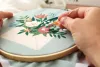 Graine Creative Hímzőkészlet – Virágcsokor (20 cm)