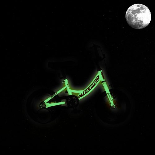 KPC FluoBike Kitty cicás VILÁGÍTÓS 12 rózsaszín fluoreszkáló gyermek kerékpár