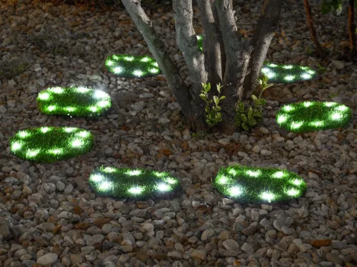 Napelemes kerti lámpa, Strend Pro Garden 6155, zöld, kör alakú gyepburkoló lapok, 24 cm, 4 db, 4 x 8 LED, műfűből készült, akkumulátoros