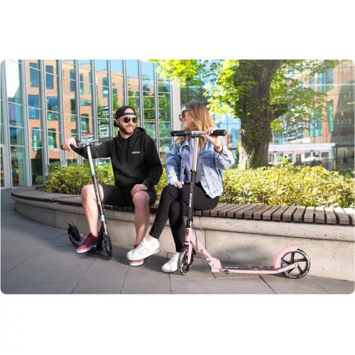 Klasszikus roller, SOKE City, rózsaszín, összecsukható, 20 cm 88A PU kerekek, ABEC-9 csapágy, kézi és lábfék, állítható magasság, maximum 100 kg