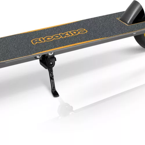 Gyerek roller, Ricokids Kodi, narancssárga, 14,5 cm PU kerekek, összecsukható, állítható kormány, kézifék és lábfék, ABEC-7 csapágy, 3–8 éveseknek, max. 50 kg