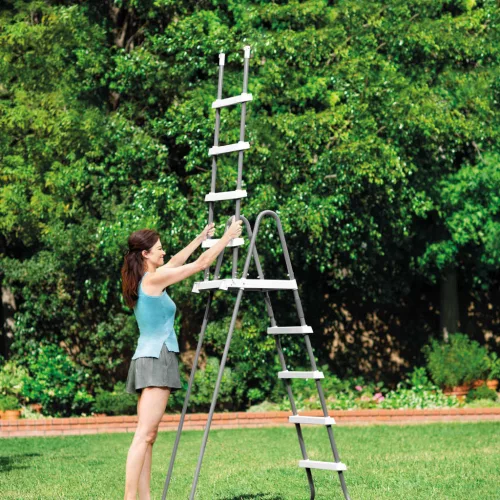 INTEX Biztonsági medence létra 4 fokos 132cm magas medencékhez (28077)