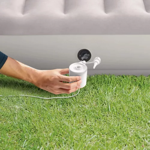 Elektromos pumpa, Intex Quickfill USB150, kompakt kivitel, fehér, felfújáshoz és leeresztéshez, USB-ről működtethető, két cserélhető fúvókával, tárolótáskával (66616)