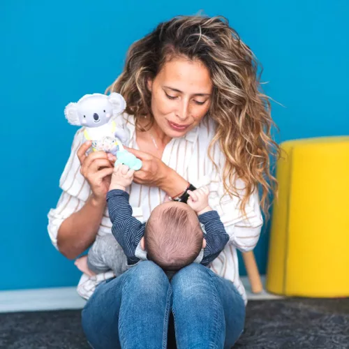 Taf Toys csörgõ Kimmy, a koala rágókával 12405