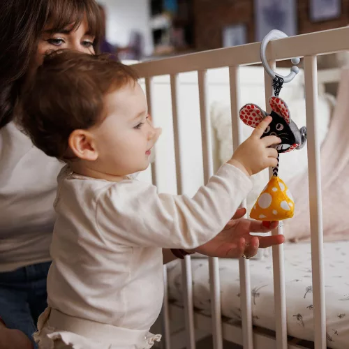 BabyOno függõ csörgõ kontrasztos színekkel MOUSE 1676