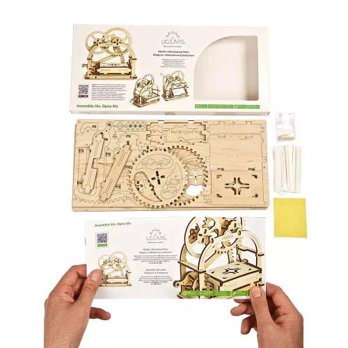 UGEARS Tartódoboz - mechanikus modell
