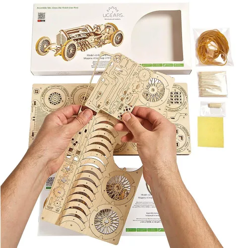UGEARS U-9 Grand Prix versenyautó - mechanikus modell