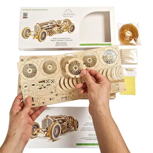 UGEARS U-9 Grand Prix versenyautó - mechanikus modell