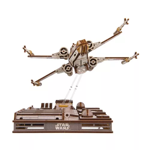 UGEARS Luke Skywalker's X-Wing Starfighter modell