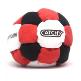  YoYoFactory Catchy Footbag, 26 paneles, homokkal töltött - piros/fekete