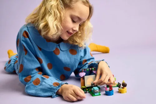 LEGO Friends 42642 Moziest a barátokkal