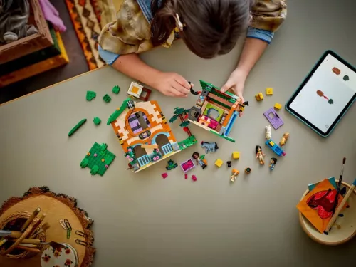 LEGO Friends 42654 Pónifarm és istálló