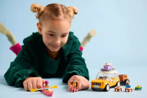 LEGO Friends 42659 Autós kirándulás a barátokkal