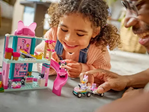 LEGO Disney classic 43274 Minnie kisállatpanziója