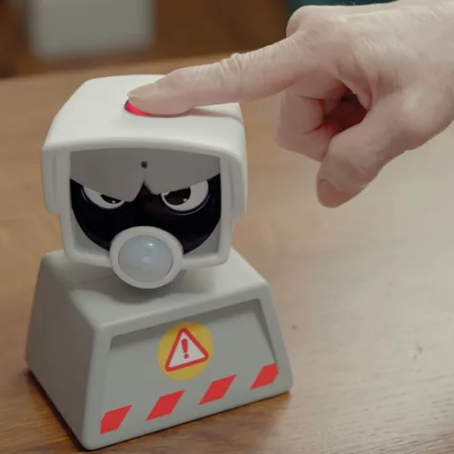 Verd át a kamerát!