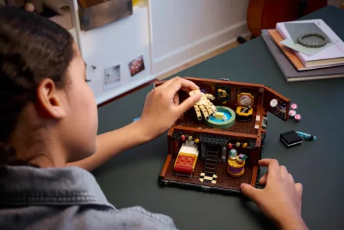 LEGO® 76785 Wednesday – Izé lakhelye