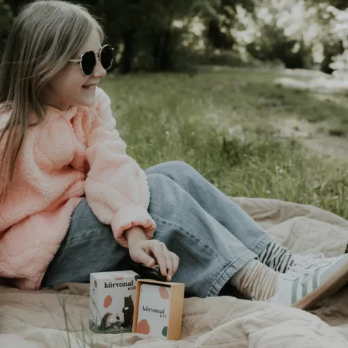 Körvonal Kids – beszélgetős kártyajáték gyerekeknek