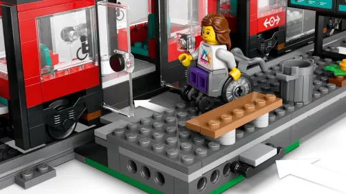 LEGO City 60423 Belvárosi villamos és megálló