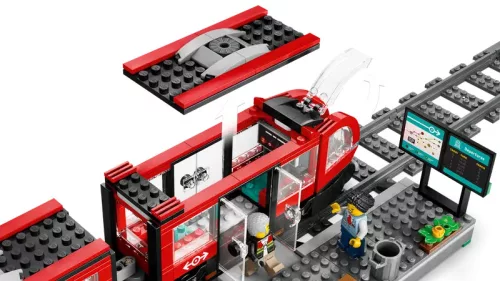 LEGO City 60423 Belvárosi villamos és megálló