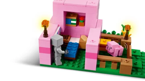 LEGO Minecraft 21268 A kismalac háza