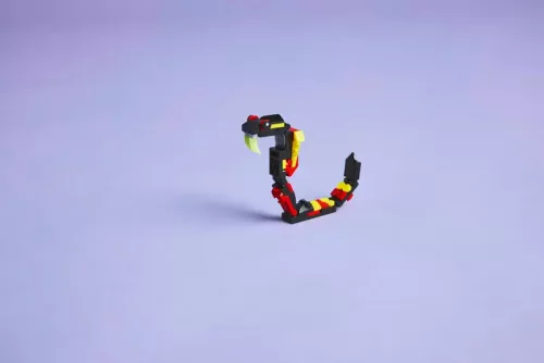 LEGO Creator 31159 Vadállat: meglepetésekkel teli pók