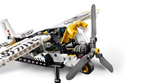 LEGO Technic 42198 Kisrepülõ