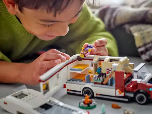 LEGO City Great Vehicles 60454 Lakóautó a kalandos nyaraláshoz