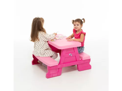 Piknikasztal vegyes színben